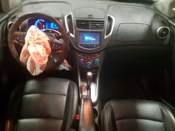 KL7CJRSB4GB550522 2016 CHEVROLET TRAX - Image 8