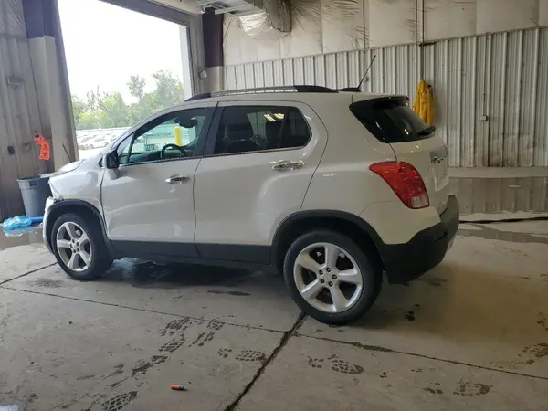 KL7CJRSB4GB655500 2016 CHEVROLET TRAX - Image 2