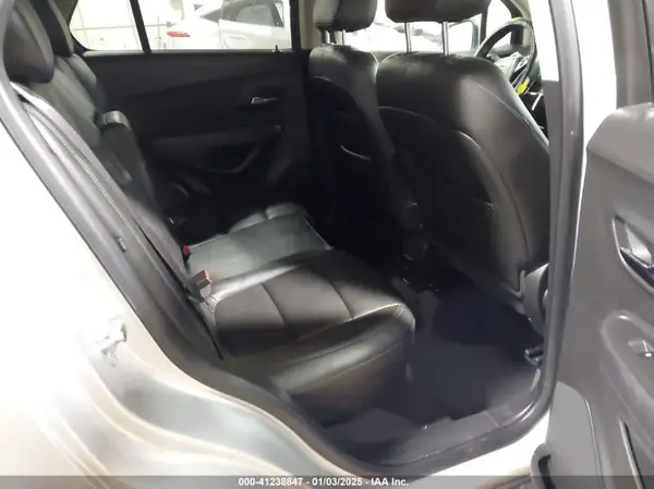 KL7CJRSB5GB608492 2016 CHEVROLET TRAX - Image 8