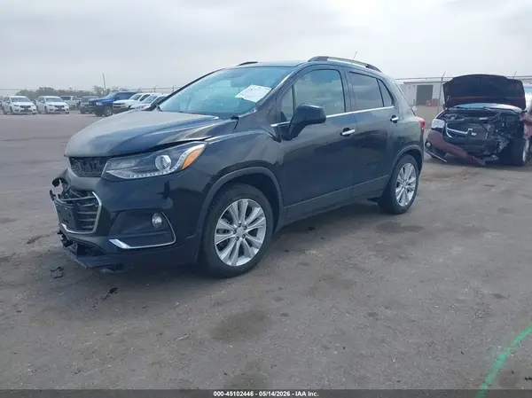 KL7CJRSB5LB329067 2020 CHEVROLET TRAX - Image 2