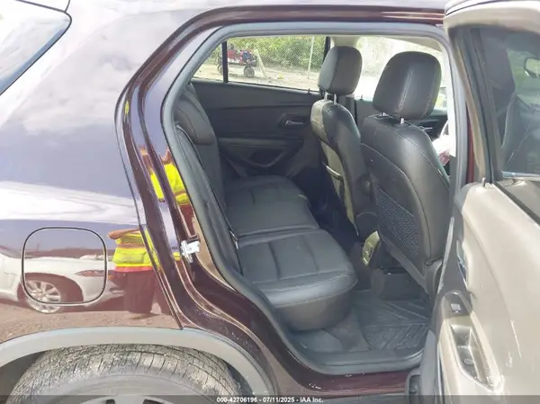 KL7CJRSB6LB351322 2020 CHEVROLET TRAX - Image 8