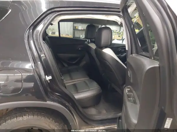 KL7CJRSB7GB705659 2016 CHEVROLET TRAX - Image 8