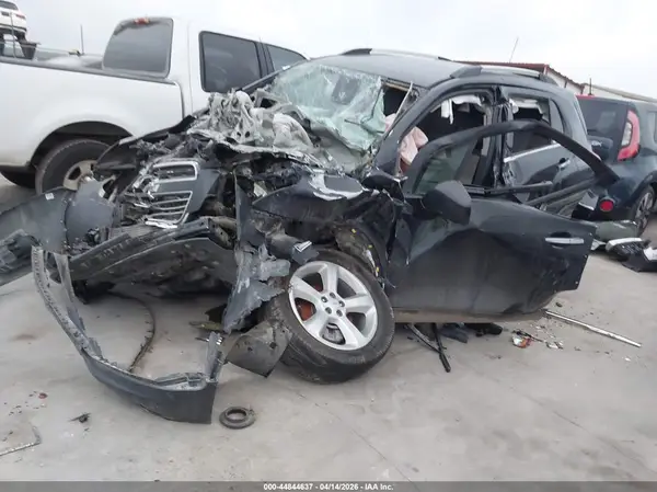 KL7CJRSB9GB699881 2016 CHEVROLET TRAX - Image 2