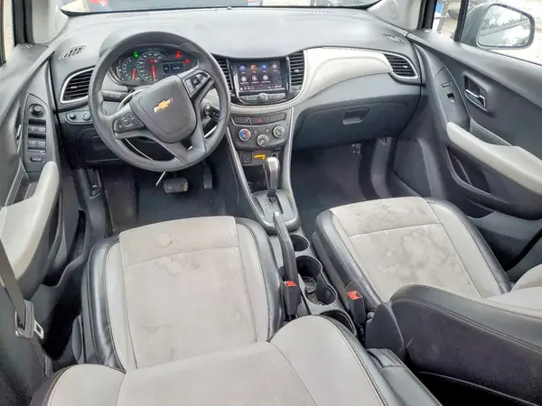 KL7JLSM4MB364246 2021 CHEVROLET TRAX - Image 8