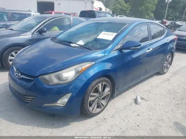 KM8DH4AE7EU057318 2025 HYUNDAI ELANTRA - Image 2