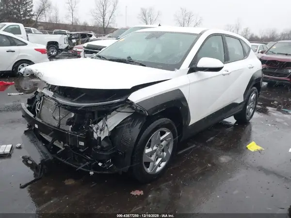 KM8HA3AB2RU145902 2024 HYUNDAI KONA - Image 2