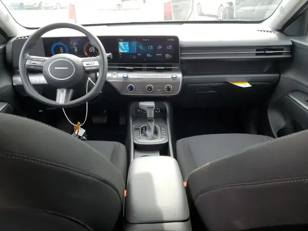 KM8HA3AB2SU230986 2025 HYUNDAI KONA - Image 8