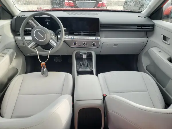 KM8HA3AB2SU288595 2025 HYUNDAI KONA - Image 8