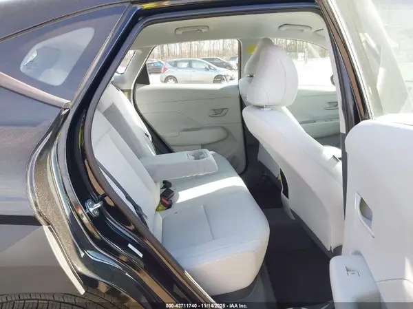 KM8HA3AB3SU332801 2025 HYUNDAI KONA - Image 8