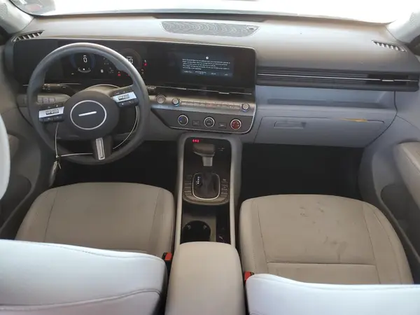 KM8HA3AB4SU196419 2025 HYUNDAI KONA - Image 8