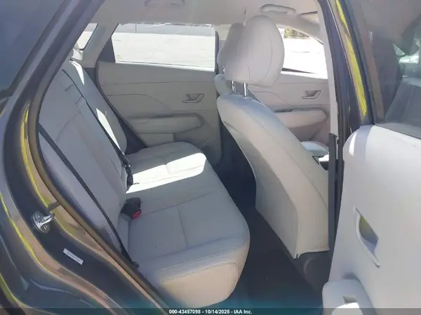 KM8HA3AB4SU273905 2025 HYUNDAI KONA - Image 8
