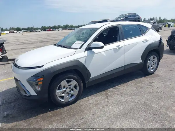 KM8HA3AB4SU324352 2025 HYUNDAI KONA - Image 2