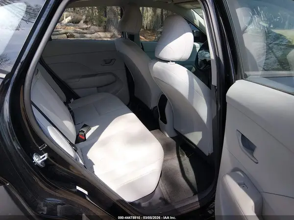 KM8HA3AB5SU232439 2025 HYUNDAI KONA - Image 8