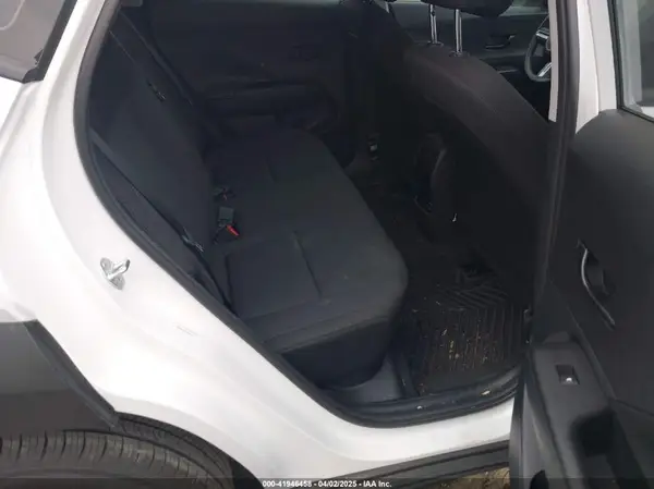 KM8HA3AB6SU220073 2025 HYUNDAI KONA - Image 8