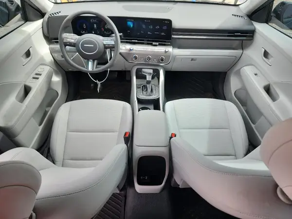 KM8HA3AB6SU273694 2025 HYUNDAI KONA - Image 8
