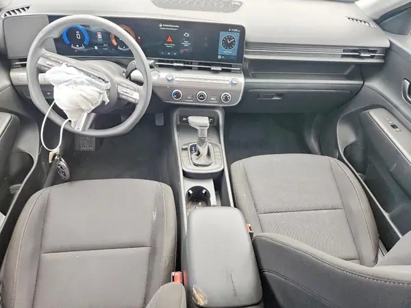 KM8HA3AB7SU187570 2025 HYUNDAI KONA - Image 8