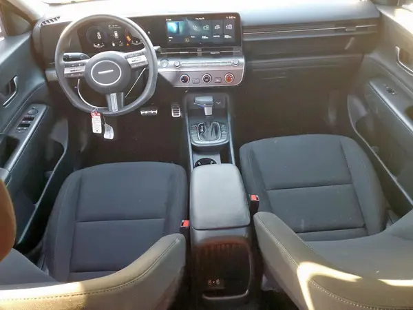 KM8HA3AB8RU037414 2024 HYUNDAI KONA - Image 8
