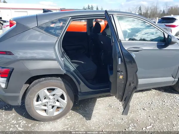 KM8HA3AB8RU049353 2024 HYUNDAI KONA - Image 8