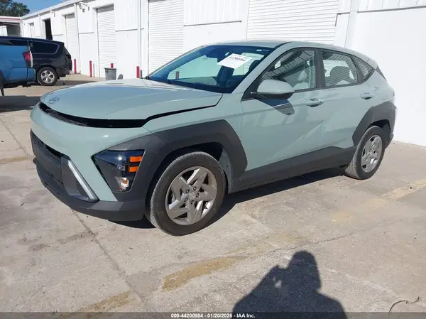 KM8HA3AB8RU083552 2024 HYUNDAI KONA - Image 2