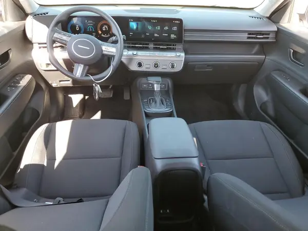 KM8HA3AB8SU268321 2025 HYUNDAI KONA - Image 8