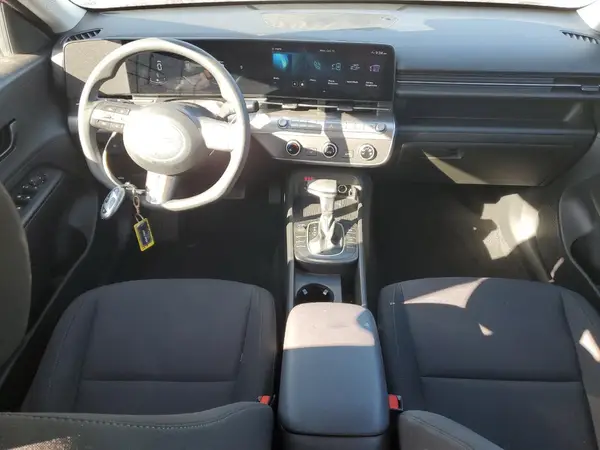 KM8HA3AB9RU037289 2024 HYUNDAI KONA - Image 8