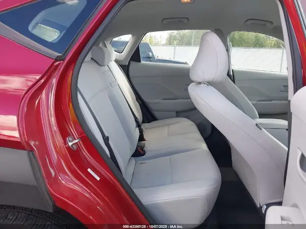 KM8HA3AB9RU122603 2024 HYUNDAI KONA - Image 8