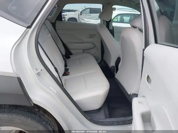 KM8HA3ABXRU071306 2024 HYUNDAI KONA - Image 8