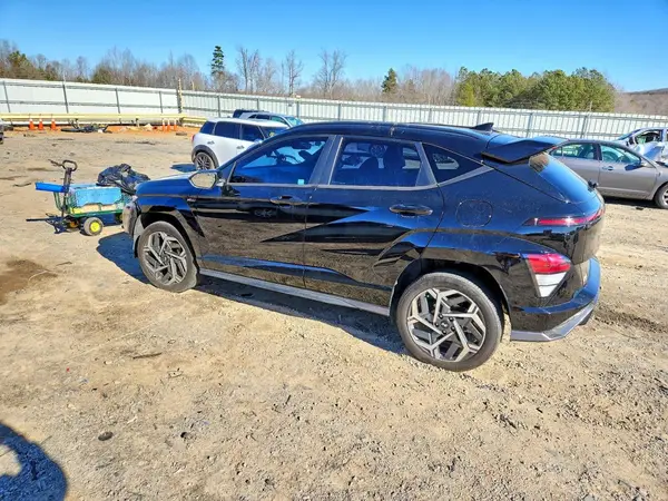 KM8HACA33RU026975 2024 HYUNDAI KONA - Image 2