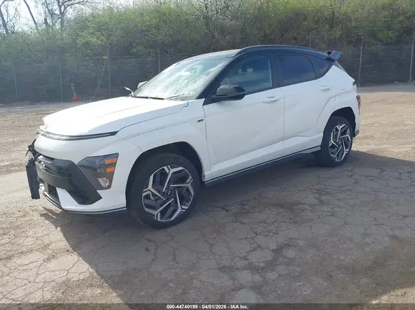 KM8HACA39RU118284 2024 HYUNDAI KONA - Image 2