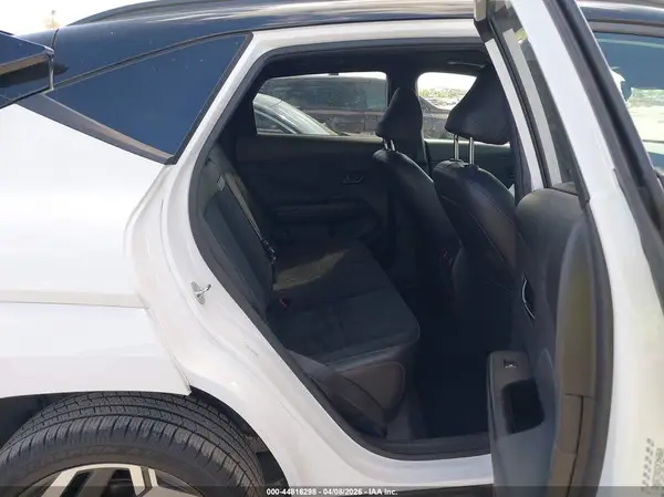 KM8HACA3XRU138902 2024 HYUNDAI KONA - Image 8