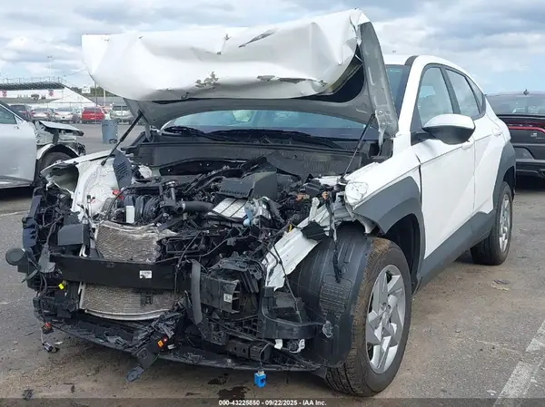 KM8HACAB0RU175058 2024 HYUNDAI KONA - Image 2