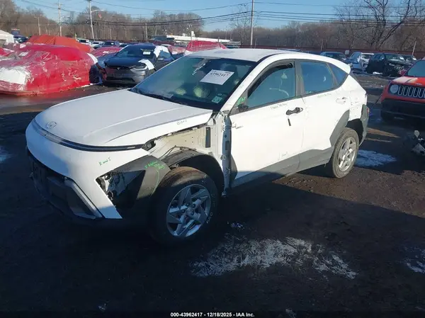 KM8HACAB1RU076975 2024 HYUNDAI KONA - Image 2