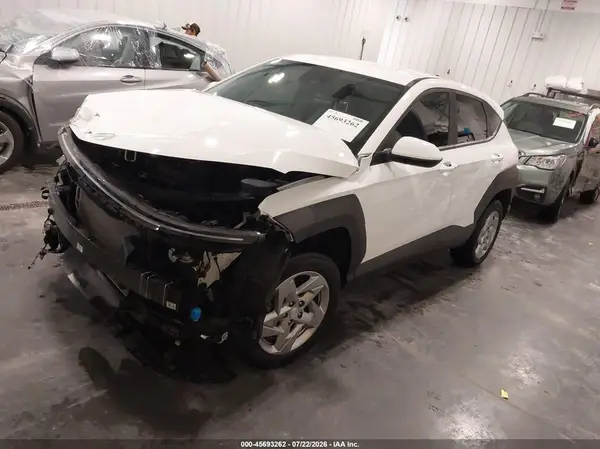KM8HACAB1SU227156 2025 HYUNDAI KONA - Image 2