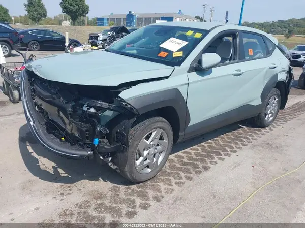 KM8HACAB2SU260523 2025 HYUNDAI KONA - Image 2