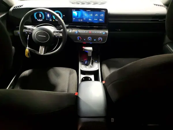 KM8HACAB5SU221084 2025 HYUNDAI KONA - Image 8