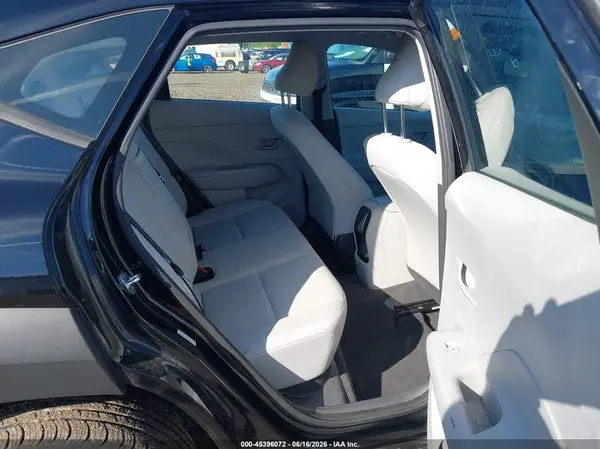 KM8HACAB6RU118573 2024 HYUNDAI KONA - Image 8