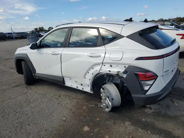 KM8HACAB8SU322328 2025 HYUNDAI KONA - Image 2