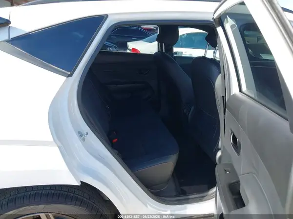 KM8HB3A35SU240224 2025 HYUNDAI KONA - Image 8