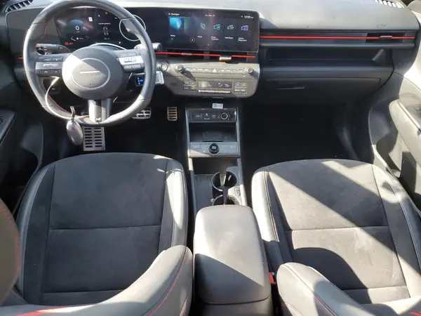 KM8HB3A39SU187902 2025 HYUNDAI KONA - Image 8