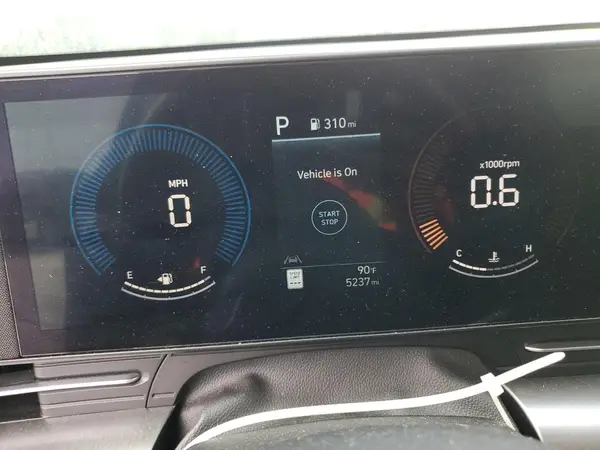 KM8HB3AB0SU263501 2025 HYUNDAI KONA - Image 8