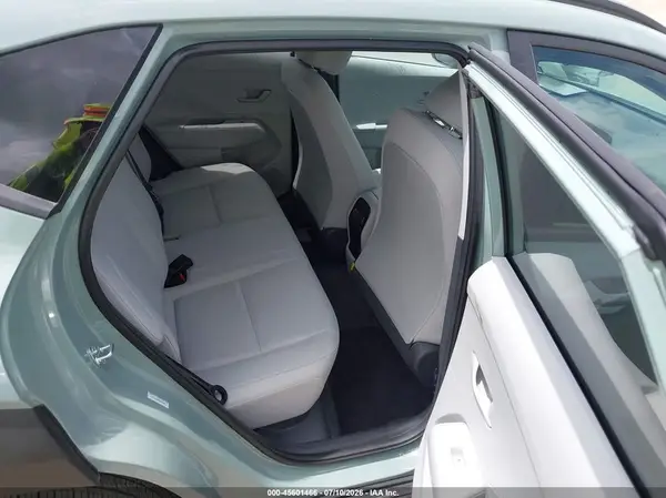 KM8HB3AB0SU321994 2025 HYUNDAI KONA - Image 8
