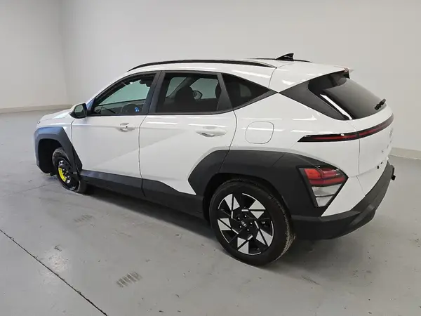 KM8HB3AB5RU181659 2024 HYUNDAI KONA - Image 2