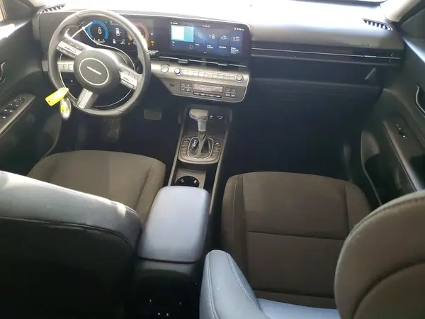 KM8HB3AB6SU249506 2025 HYUNDAI KONA - Image 8