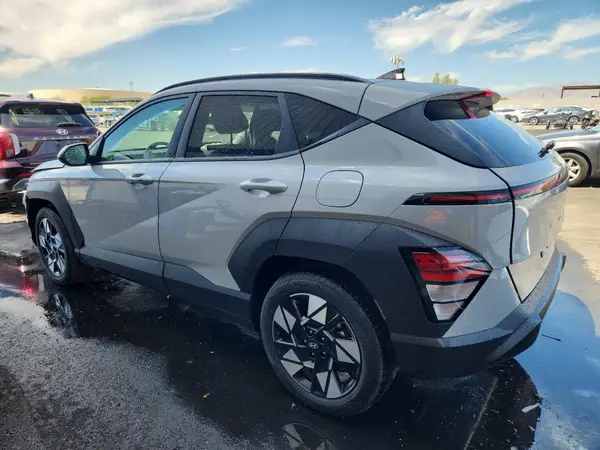 KM8HB3AB6SU310854 2025 HYUNDAI KONA - Image 2