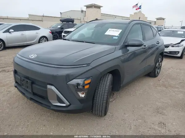 KM8HB3AB6SU335771 2025 HYUNDAI KONA - Image 2