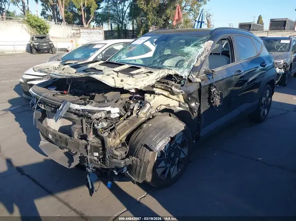 KM8HB3AB7RU077027 2024 HYUNDAI KONA - Image 2