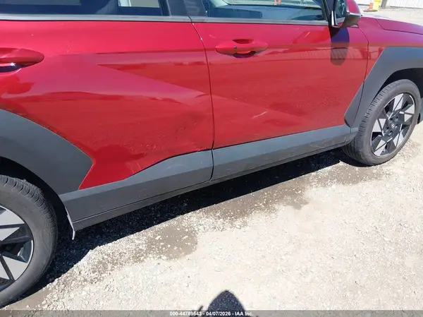 2024 HYUNDAI KONA auction photo 6
