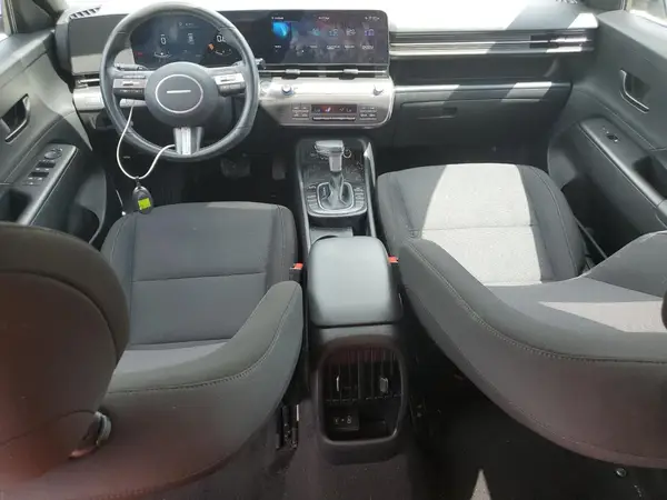 KM8HB3AB8RU040715 2024 HYUNDAI KONA - Image 8