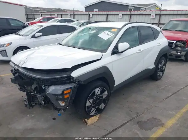 KM8HB3AB8RU130012 2024 HYUNDAI KONA - Image 2