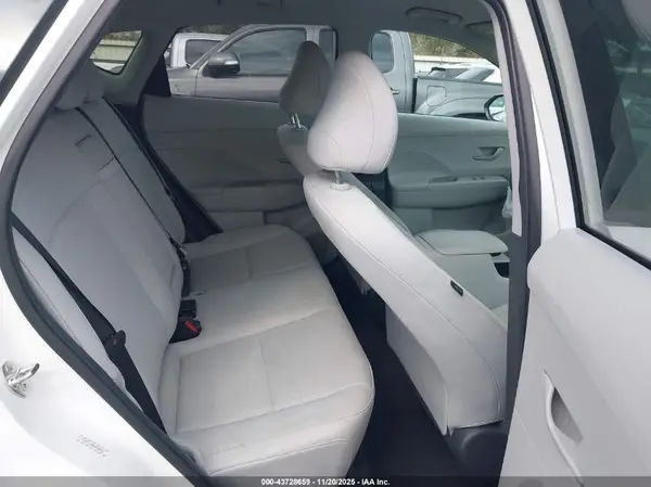 KM8HB3AB8RU130012 2024 HYUNDAI KONA - Image 8